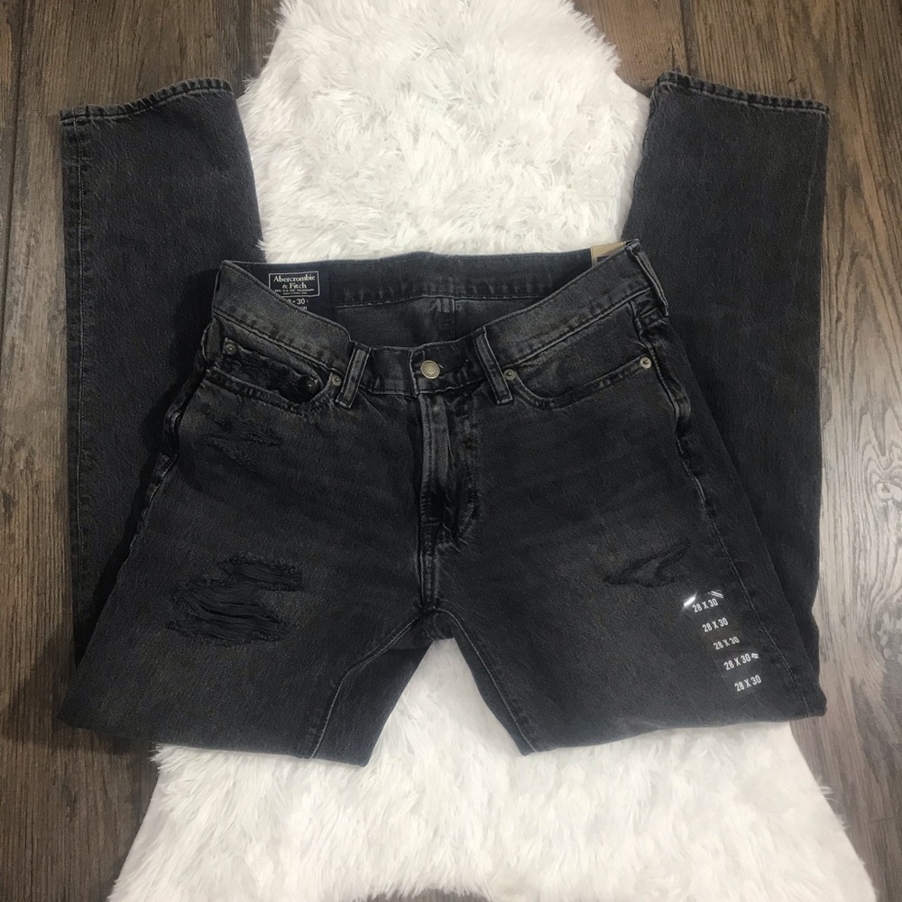 Abercrombie & Fitch Langdon Slim Distressed Black